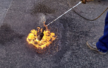 Golberdon flat roofing repairs